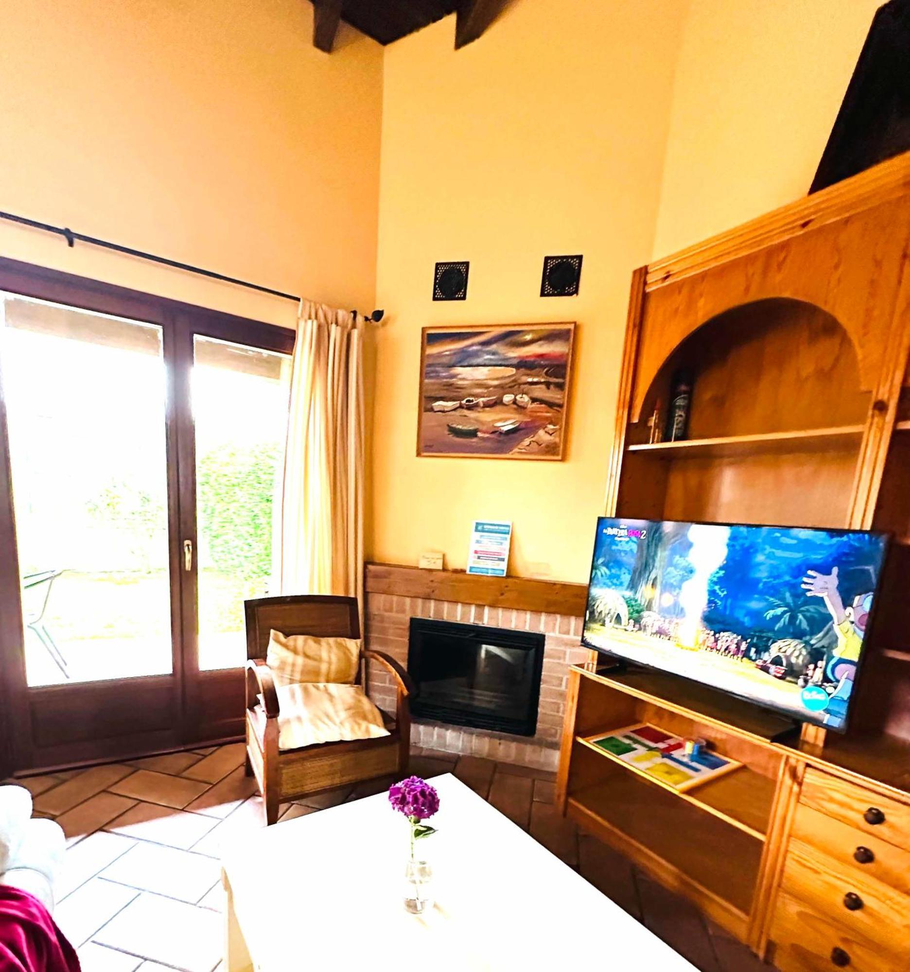 Apartamentos Rurales La Carbayala Oviñana 外观 照片