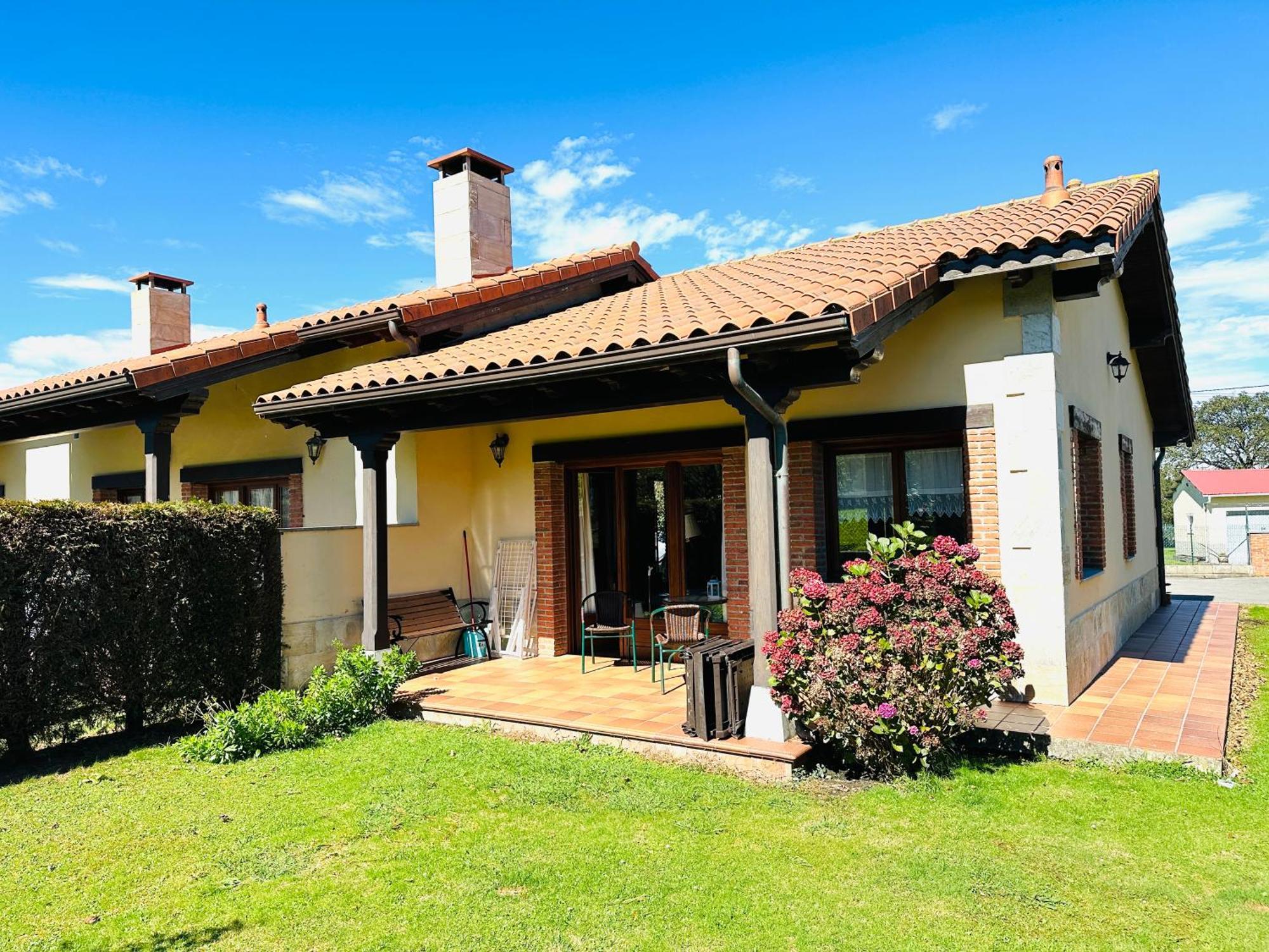 Apartamentos Rurales La Carbayala Oviñana 外观 照片
