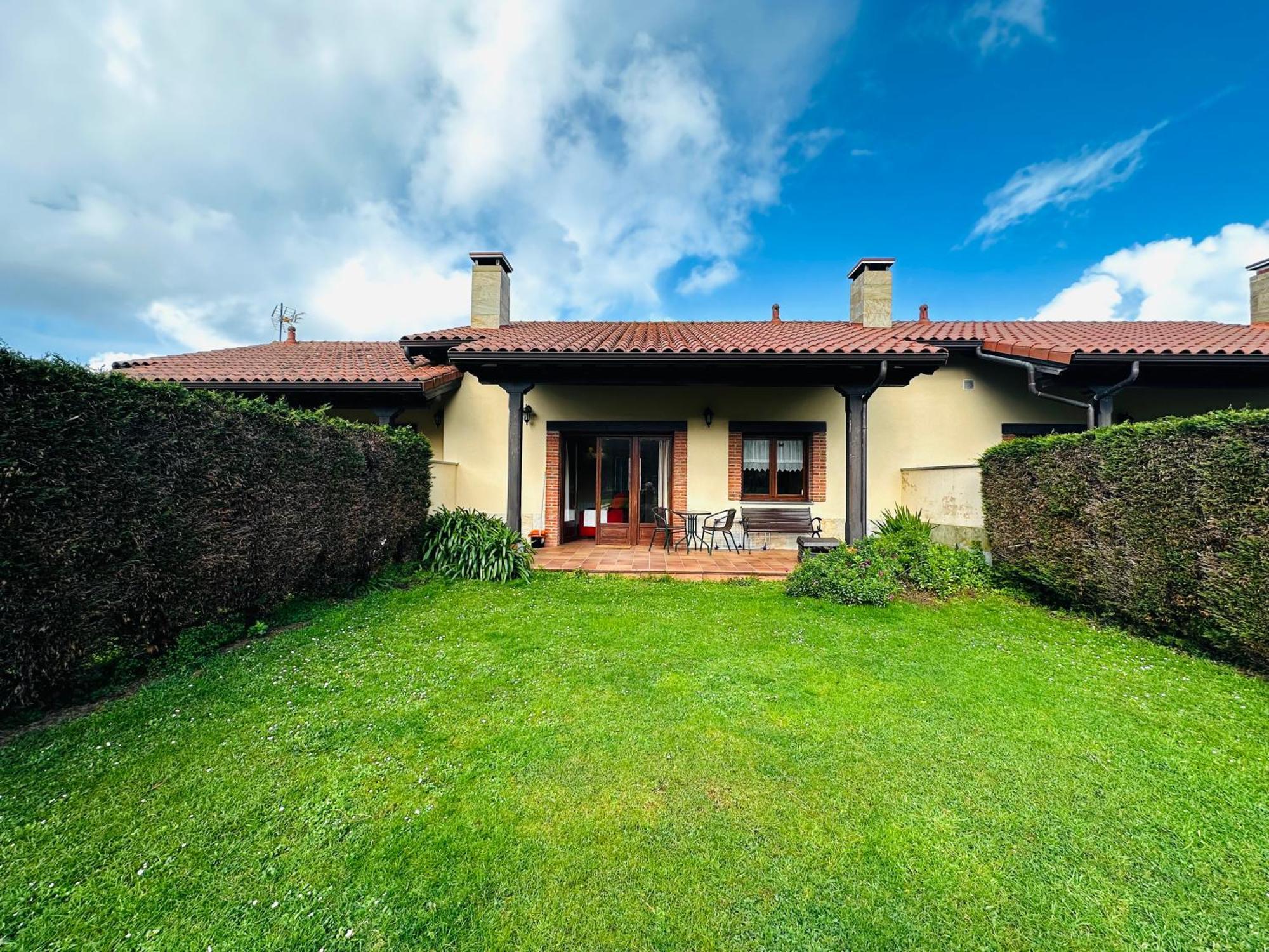 Apartamentos Rurales La Carbayala Oviñana 外观 照片