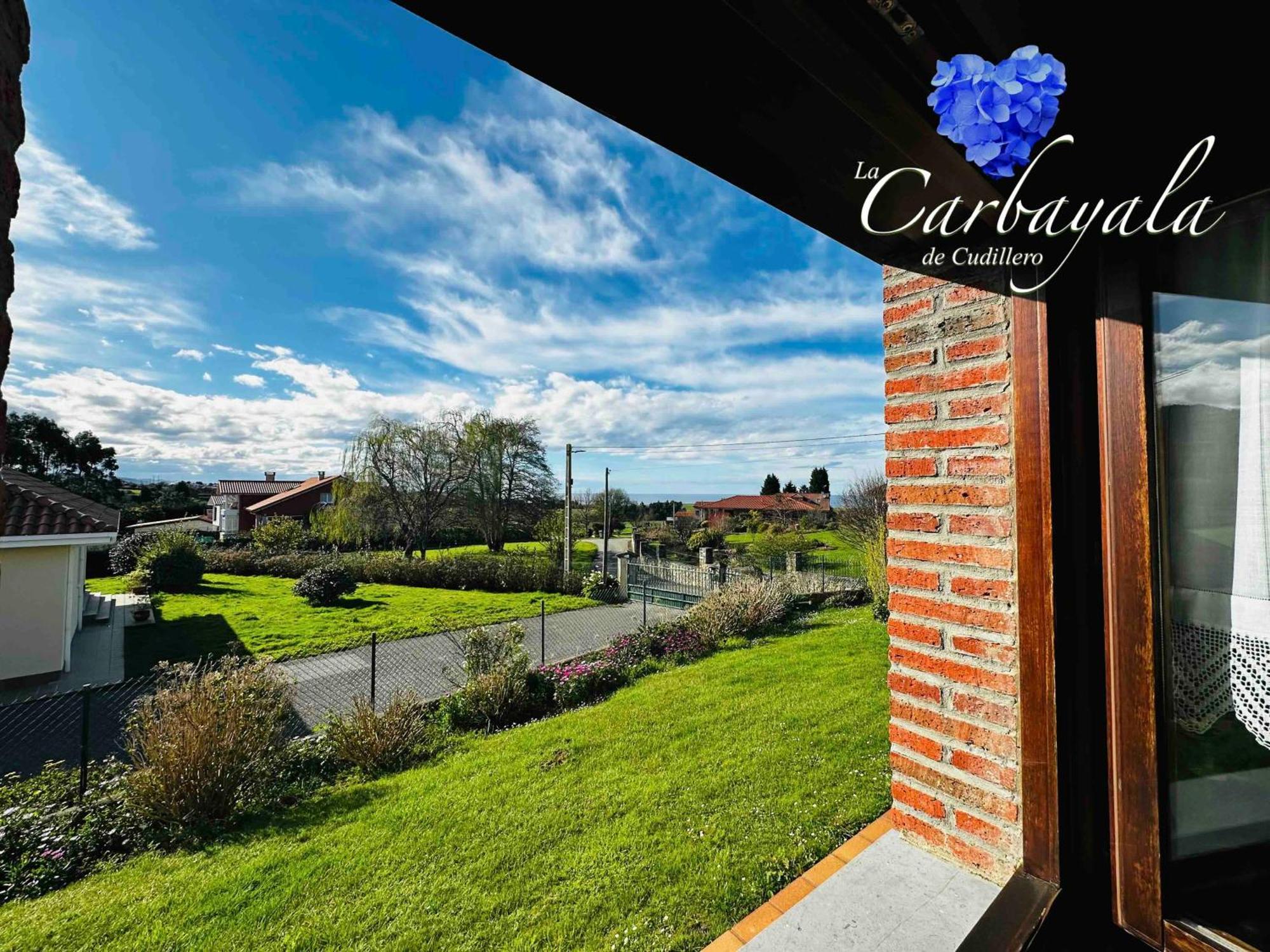 Apartamentos Rurales La Carbayala Oviñana 外观 照片