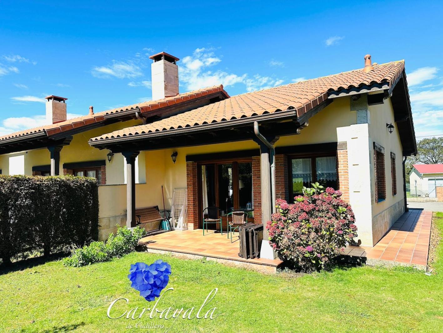Apartamentos Rurales La Carbayala Oviñana 外观 照片